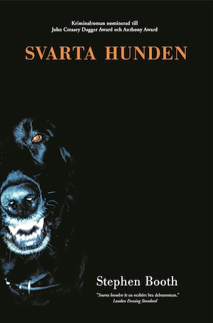 Svarta hunden / Stephen Booth ; översättning: Carla Wiberg